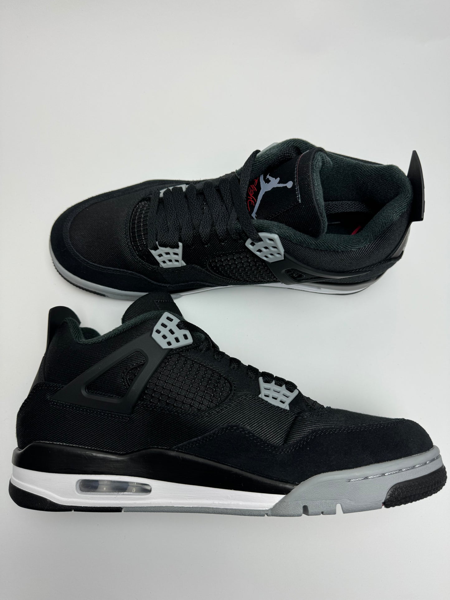 Air Jordan 4 Retro SE "Black Canvas"