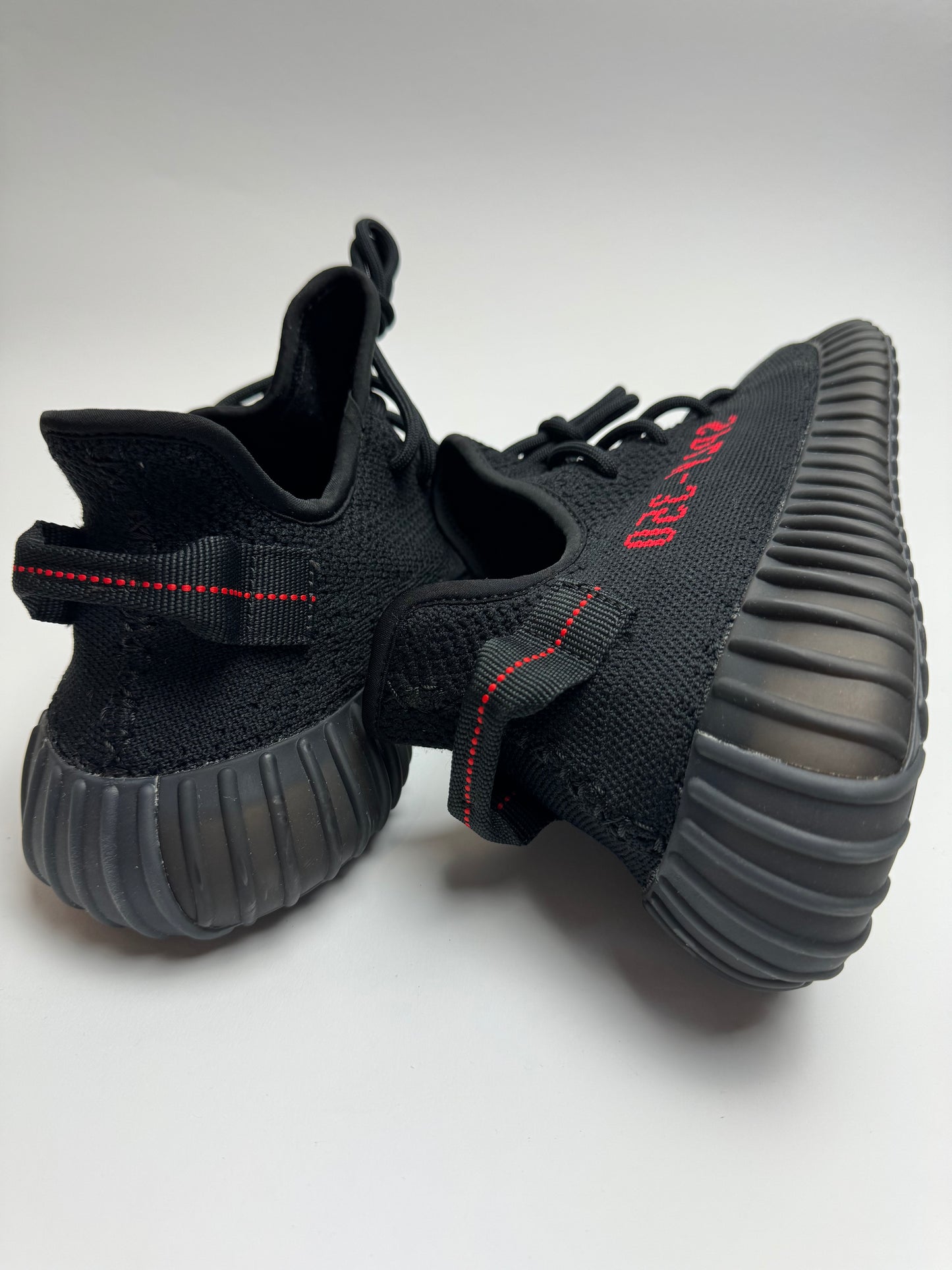 Yeezy Boost 350 V2 "Bred"