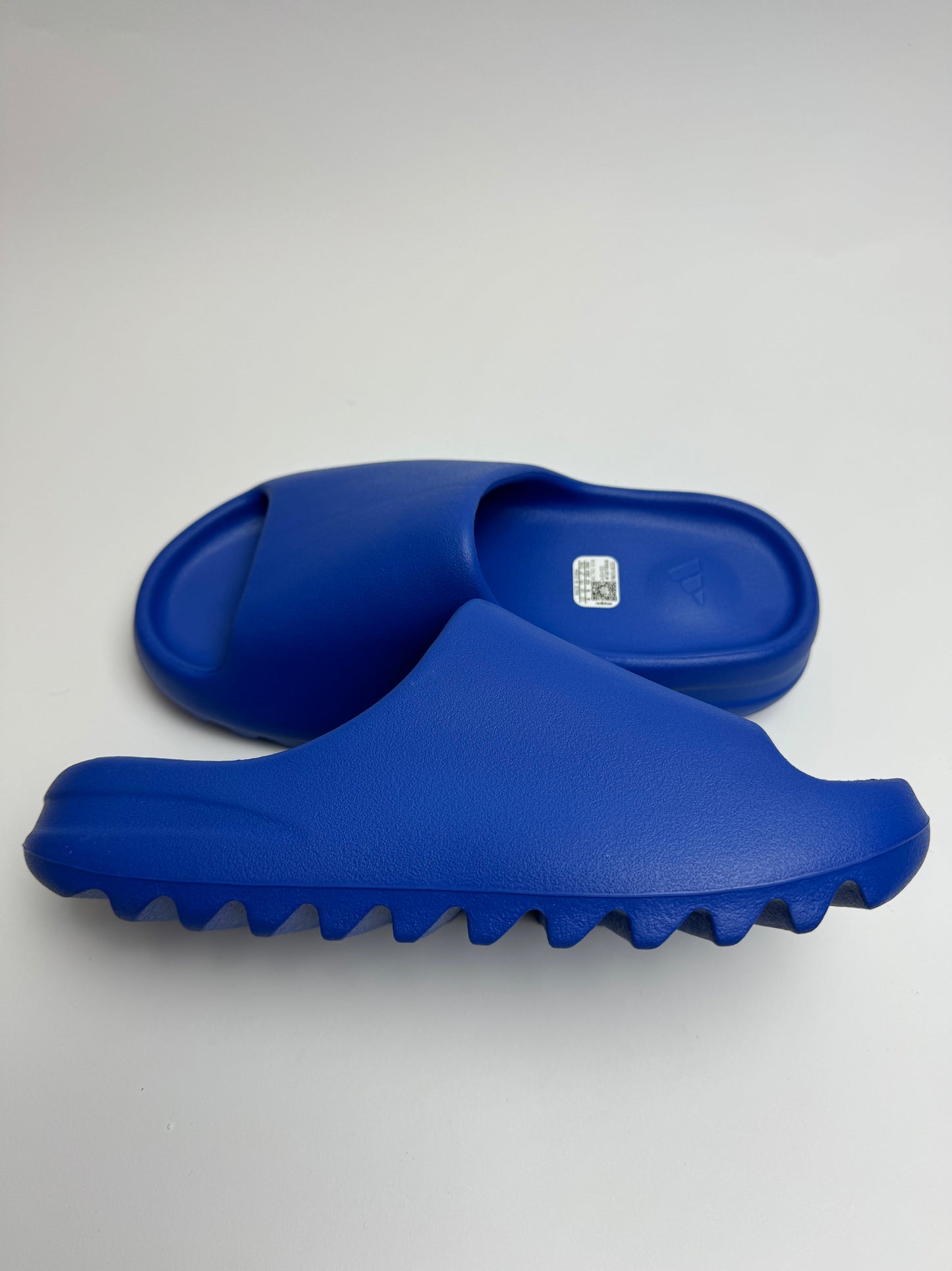 Yeezy Slide „Azure“