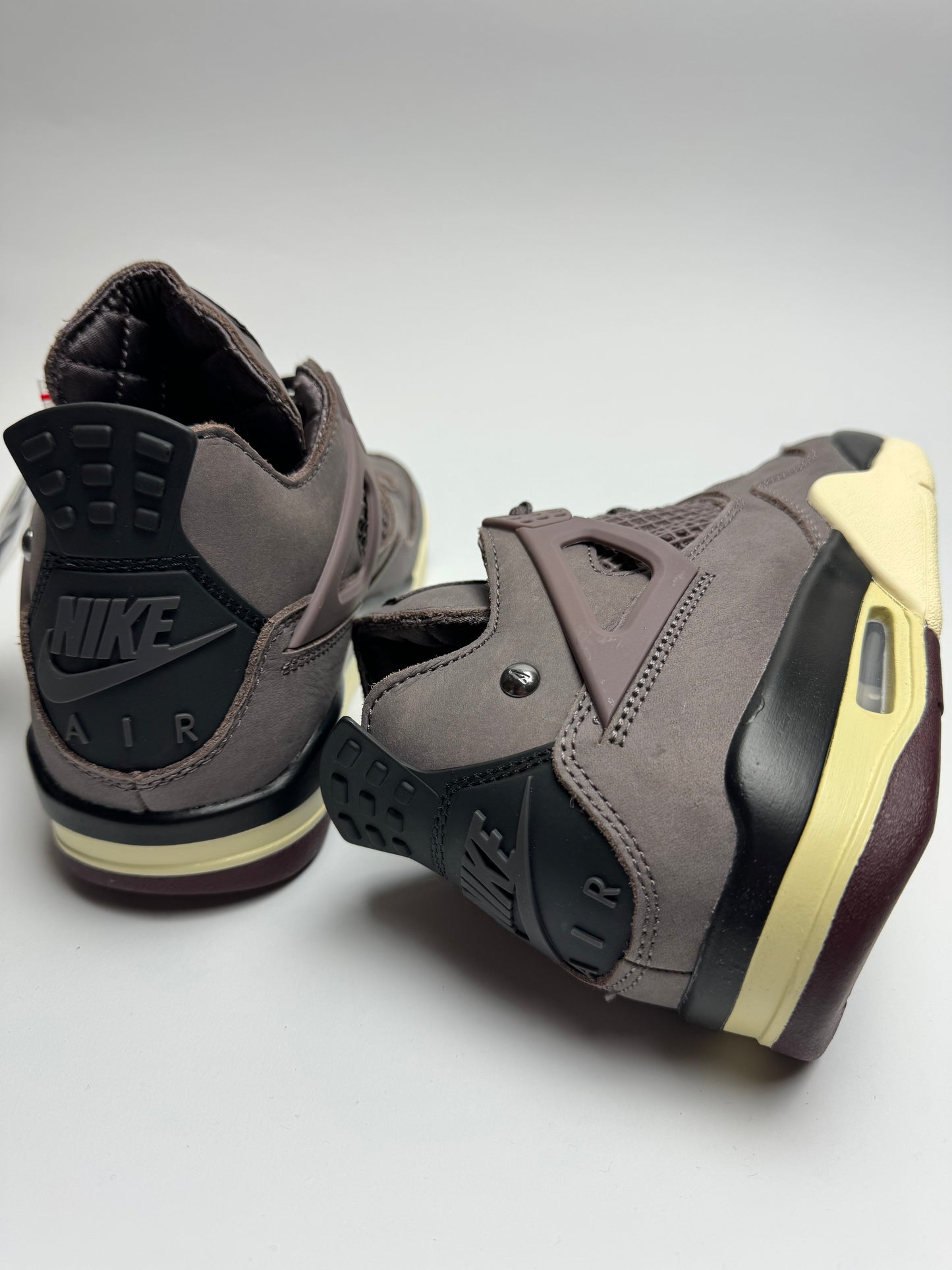 Air Jordan 4 A Ma Maniere "Violet Ore"