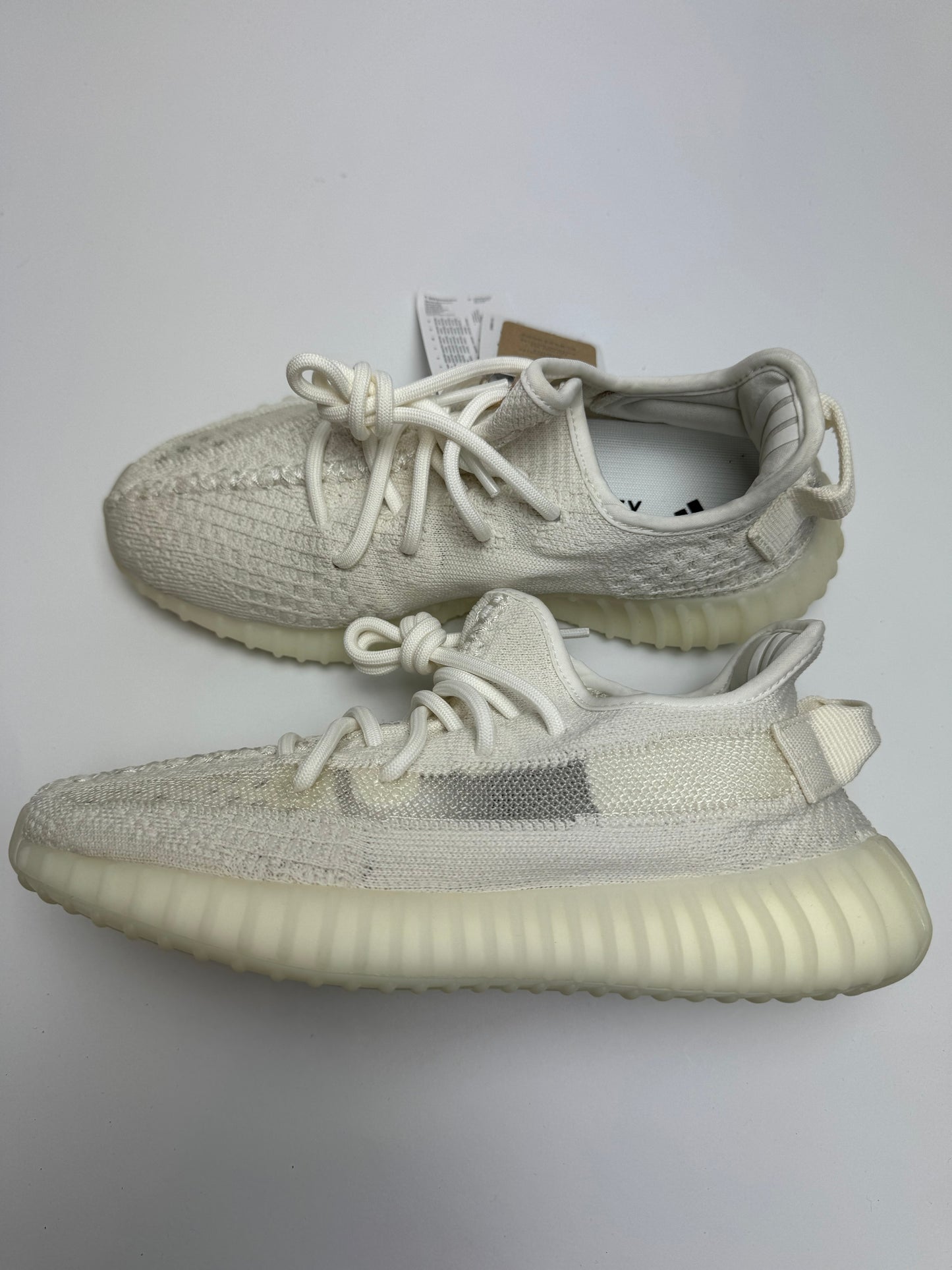 Yeezy Boost 350 V2 „Bone“