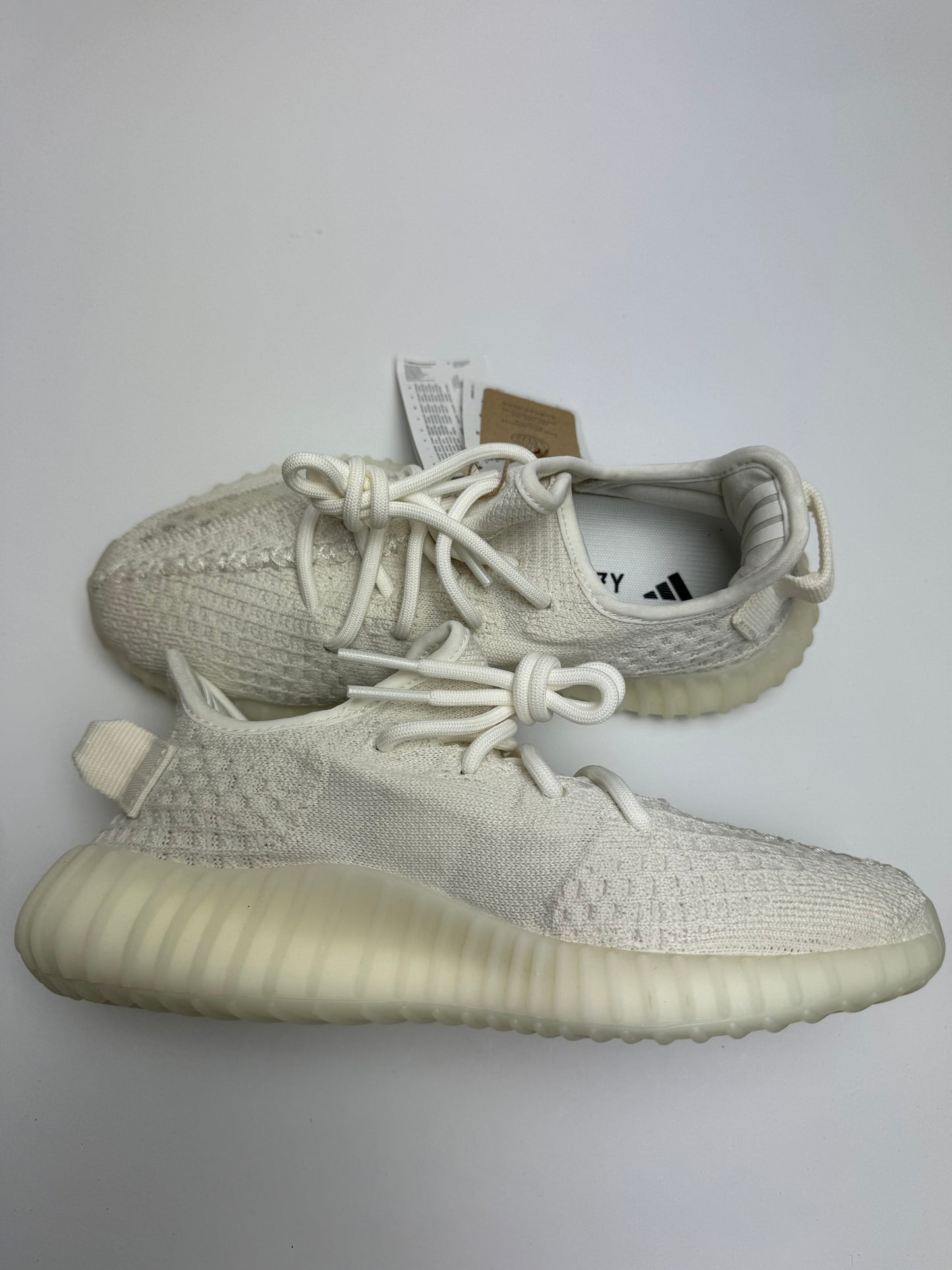 Yeezy Boost 350 V2 „Bone“