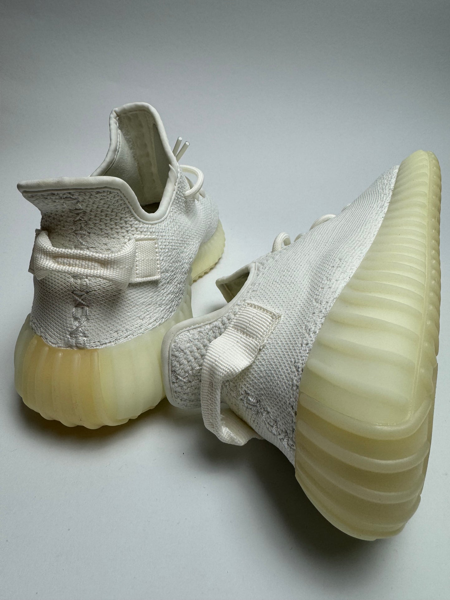 Yeezy Boost 350 V2 „Creme“