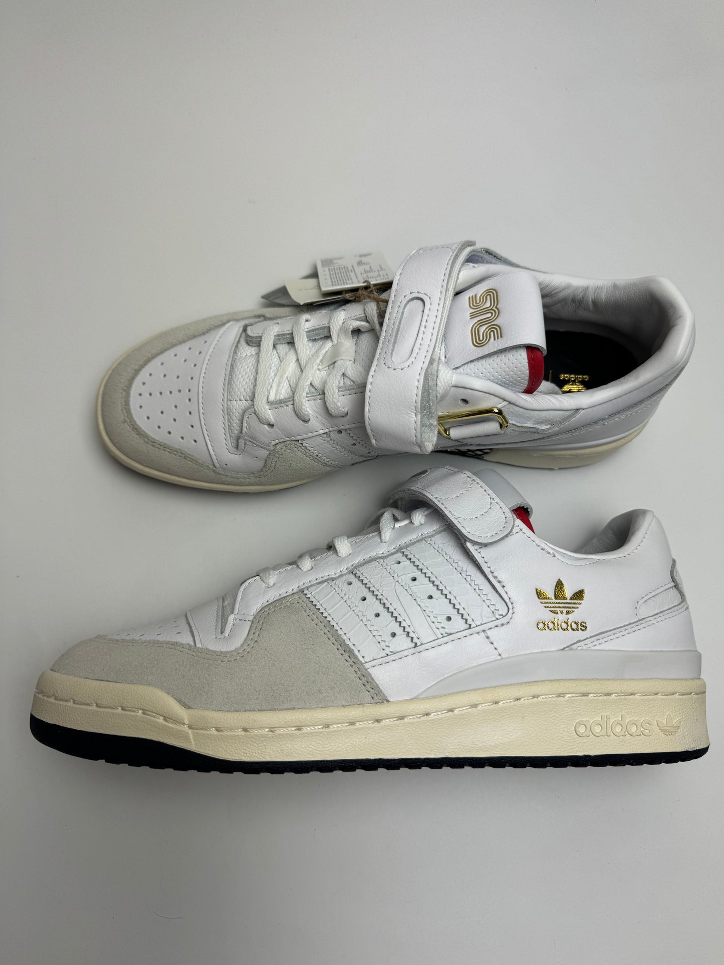 SNS X Adidas Forum „Weiß“
