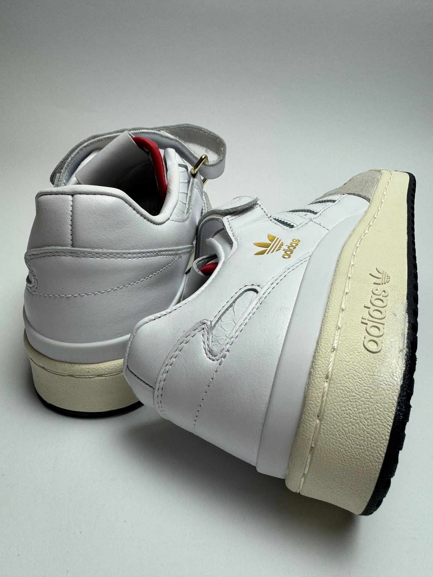 SNS X Adidas Forum „Weiß“