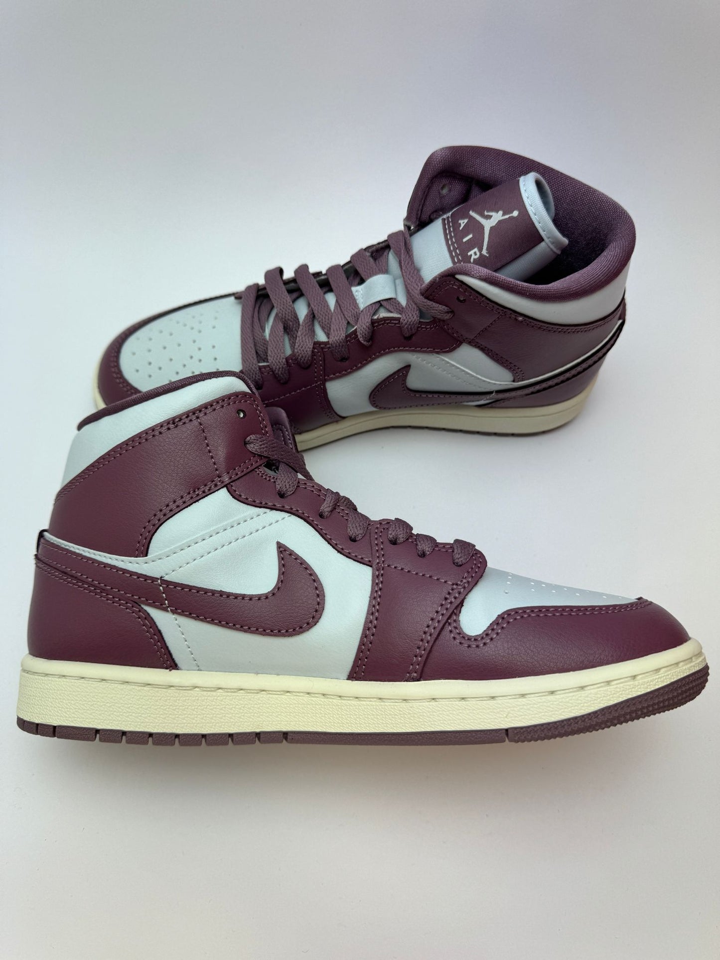 Air Jordan 1 Mid Sky „J Muave“