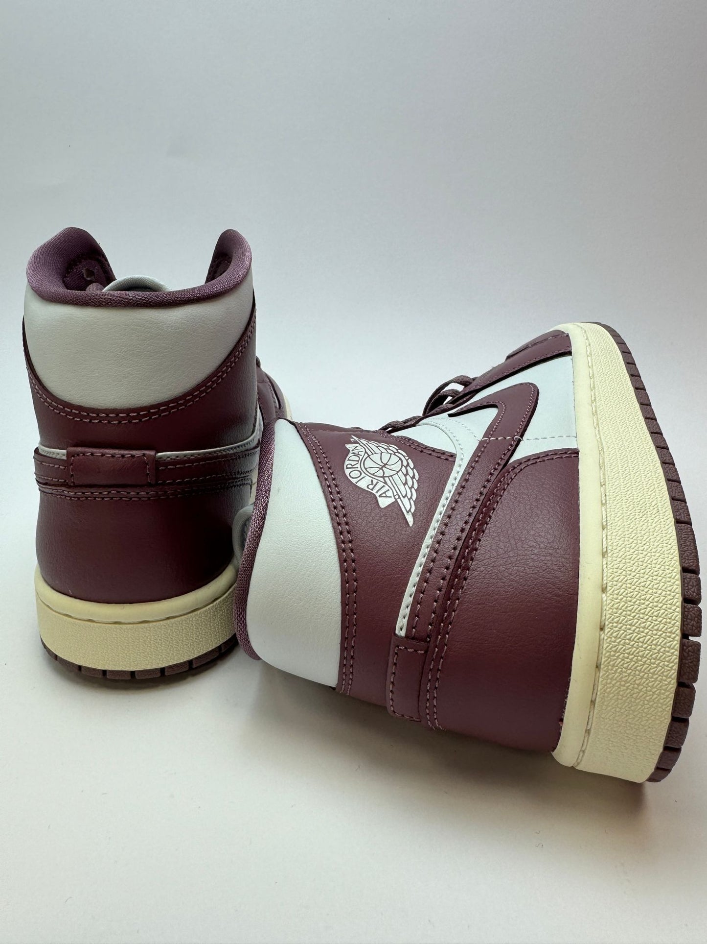 Air Jordan 1 Mid Sky „J Muave“