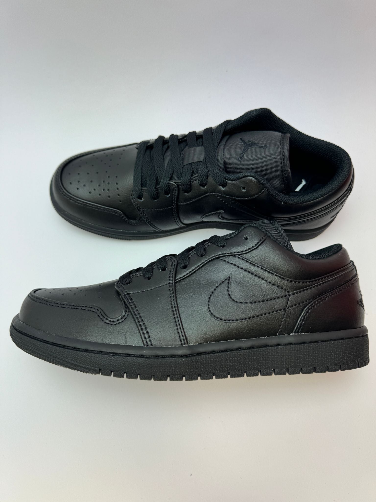 Air jordan 1 low triple black online