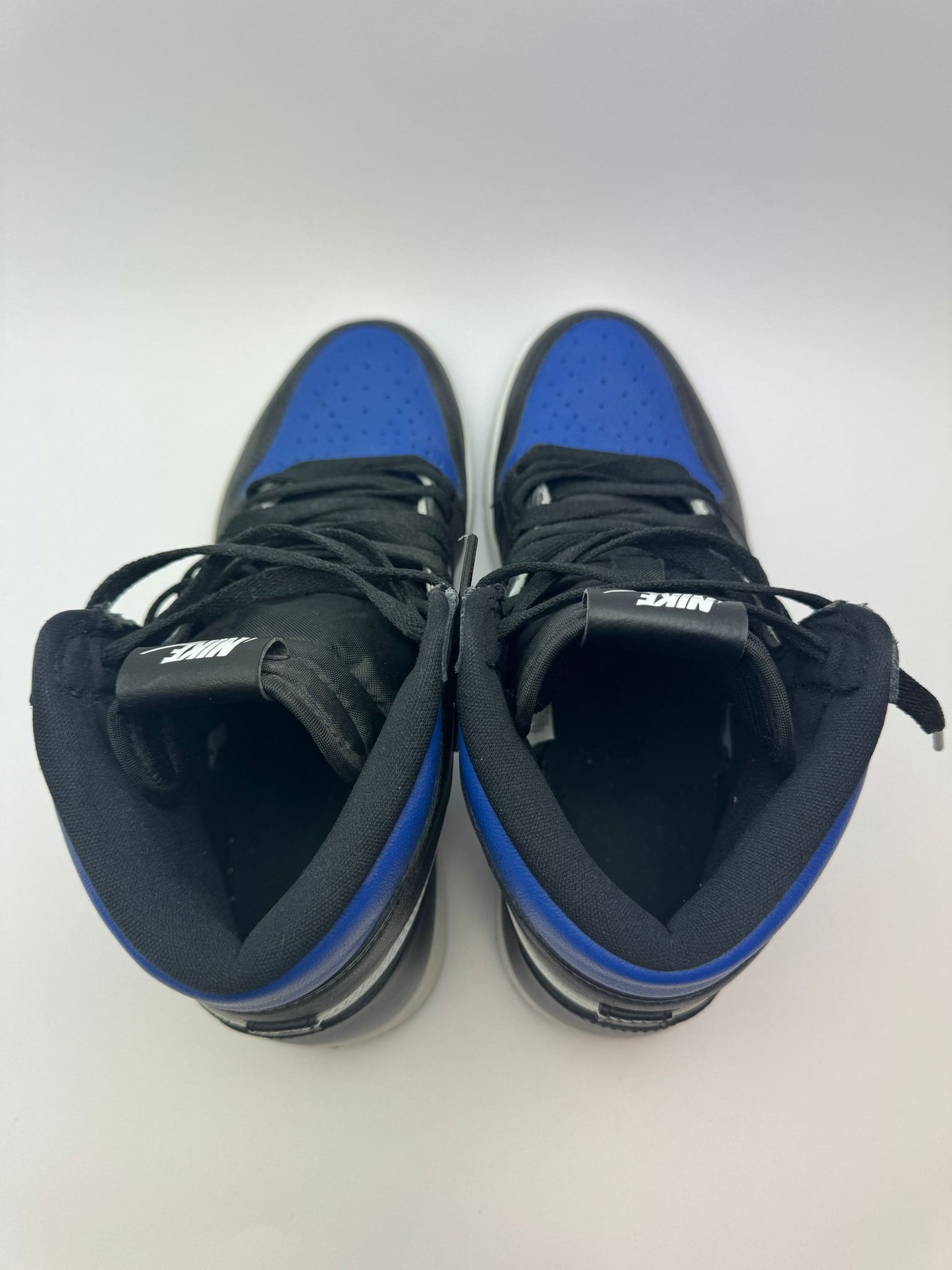 Jordan 1 Retro High "Royal Toe"