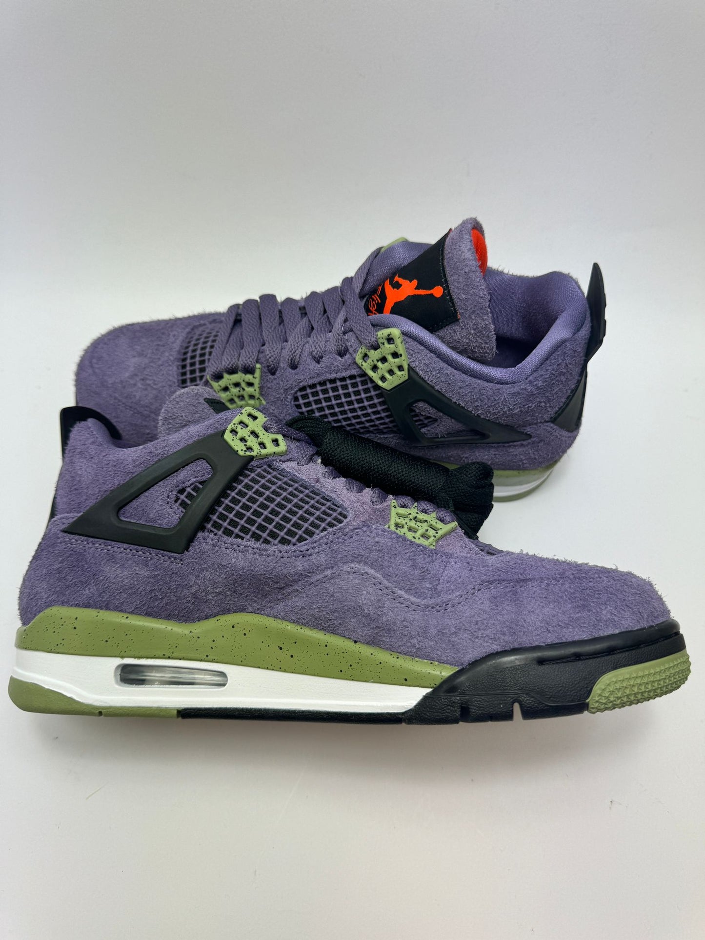 Jordan 4 Retro "Canyon Purple"