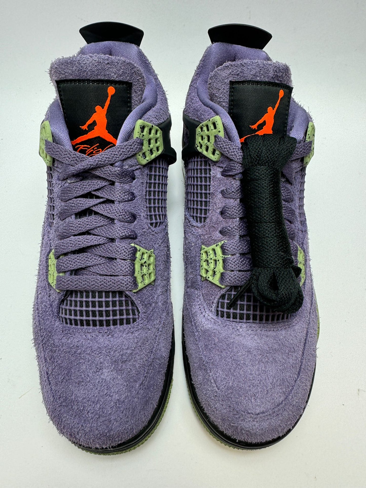 Jordan 4 Retro "Canyon Purple"