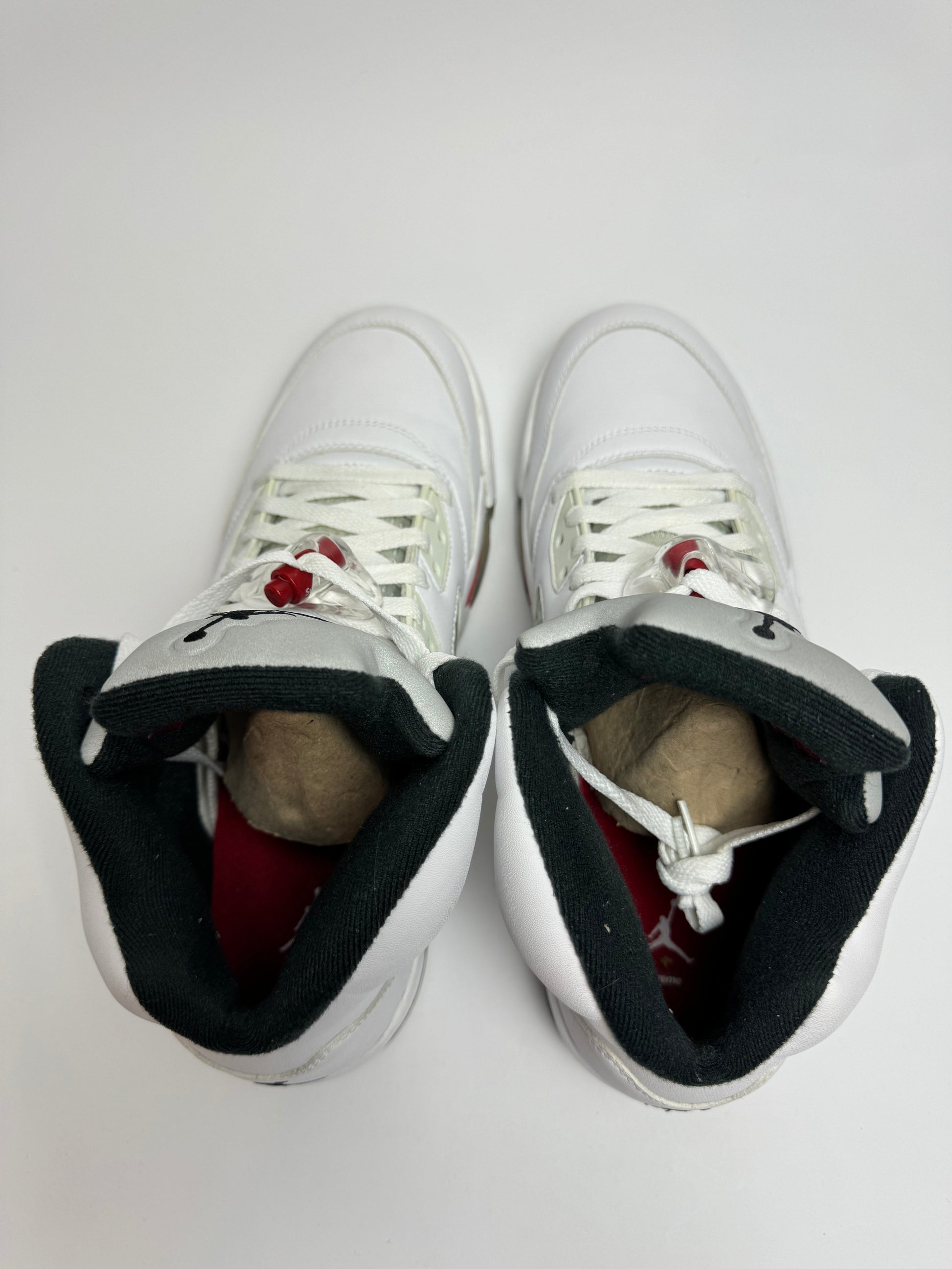 supreme jordan 5 white used top view red white black