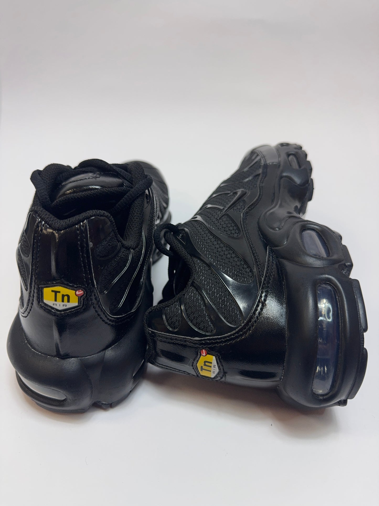 Detailansicht der Rückseite – sichtbare Max Air-Einheit unter schwarz gehaltenem Heeltab