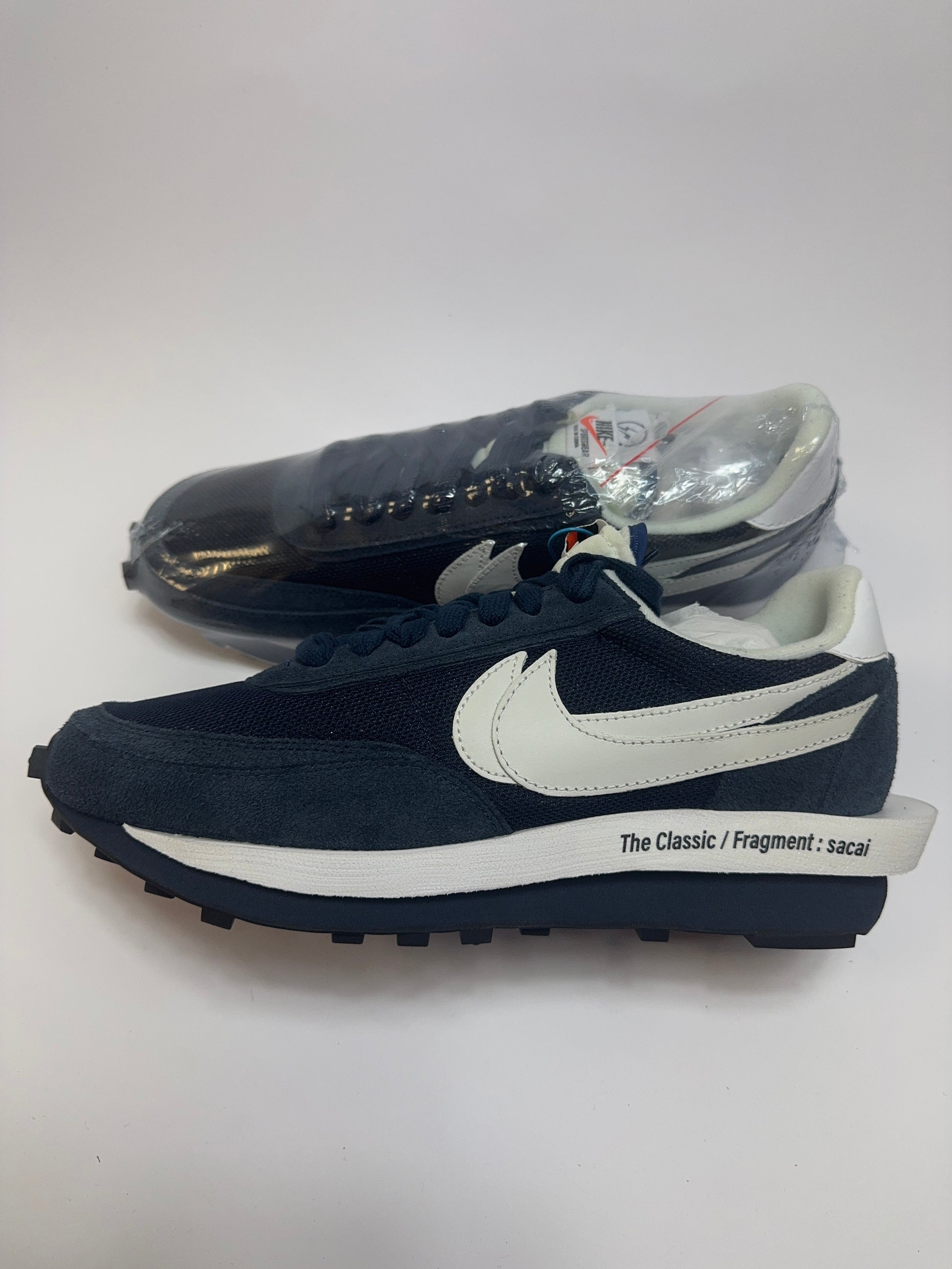 Nike LD Waffle SF Fragment Blue Void rechte Außenseite mit Blue Void Mesh Upper und Navy Overlays