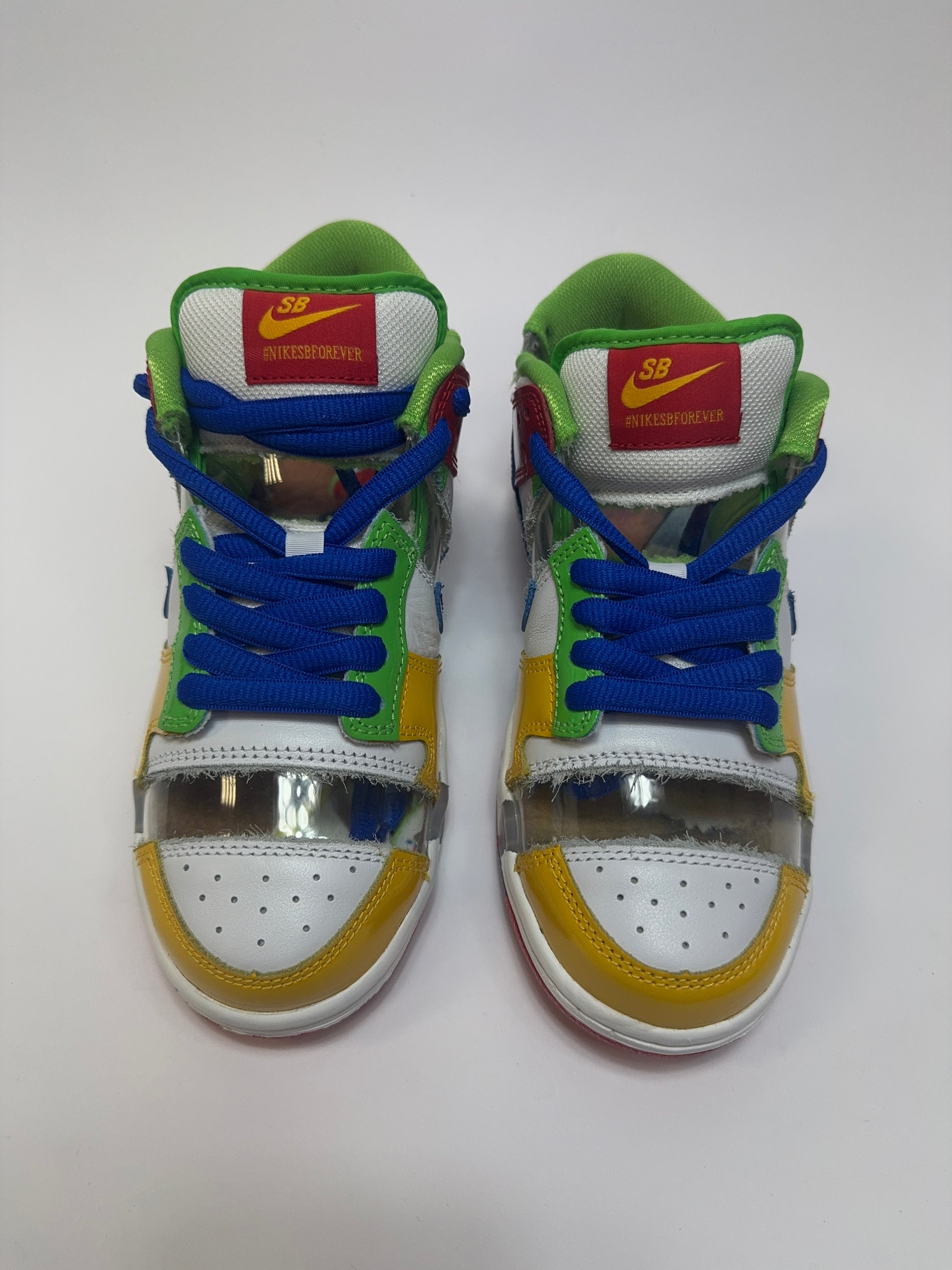 Nahaufnahme der Zunge – eBay Tag und gepolsterte Tongue mit Nike SB Branding