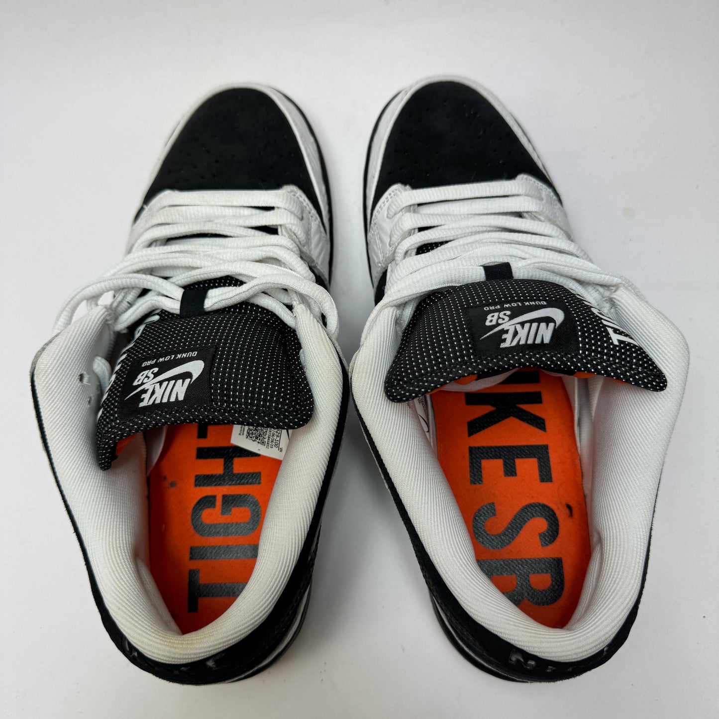 (Pre-Owned) TIGHTBOOTH x SB Dunk Low – EU 44 / US 10