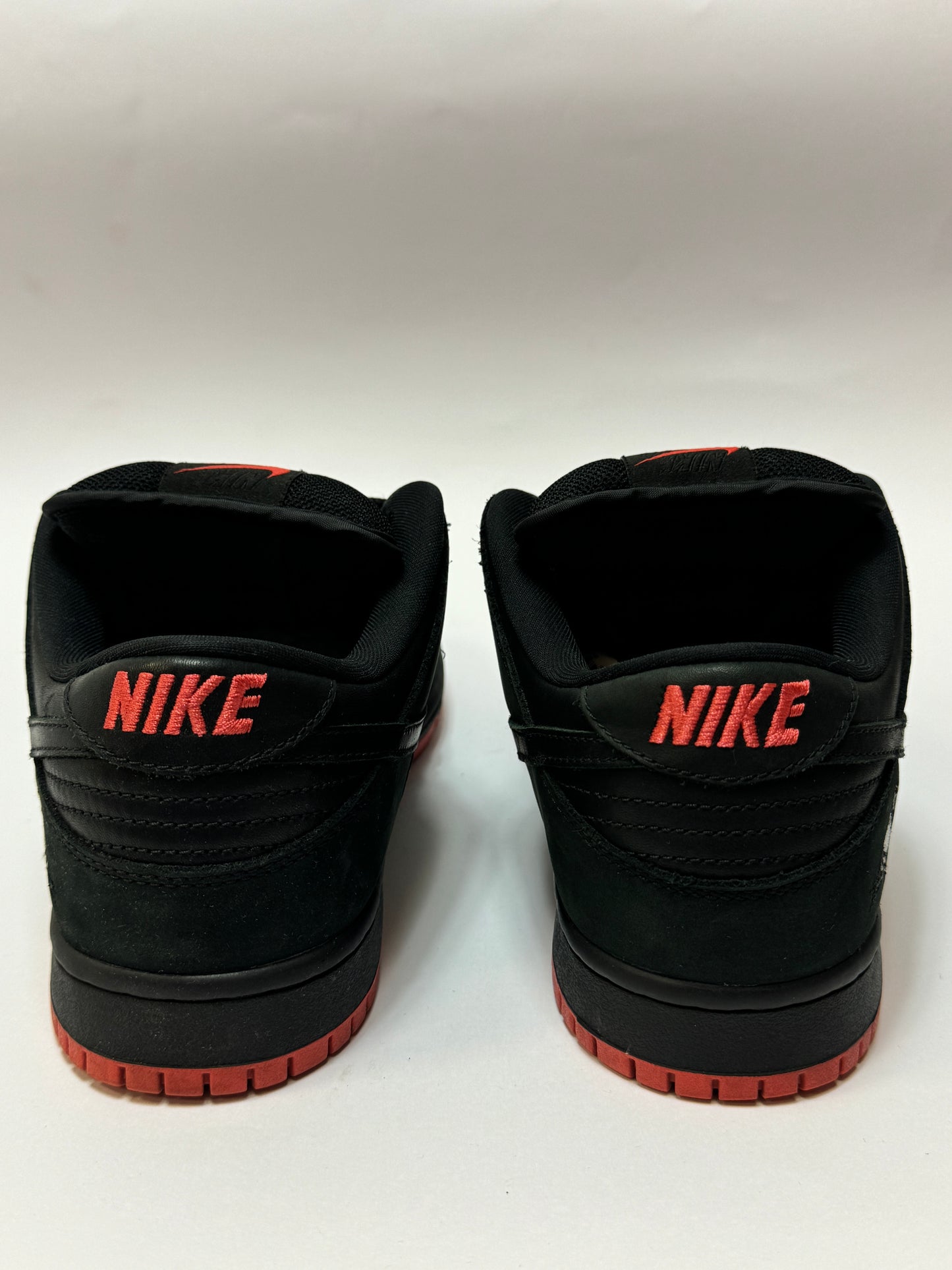 Nike SB Dunk Low "Black Pigeon" EU42,5 US9 (USED)