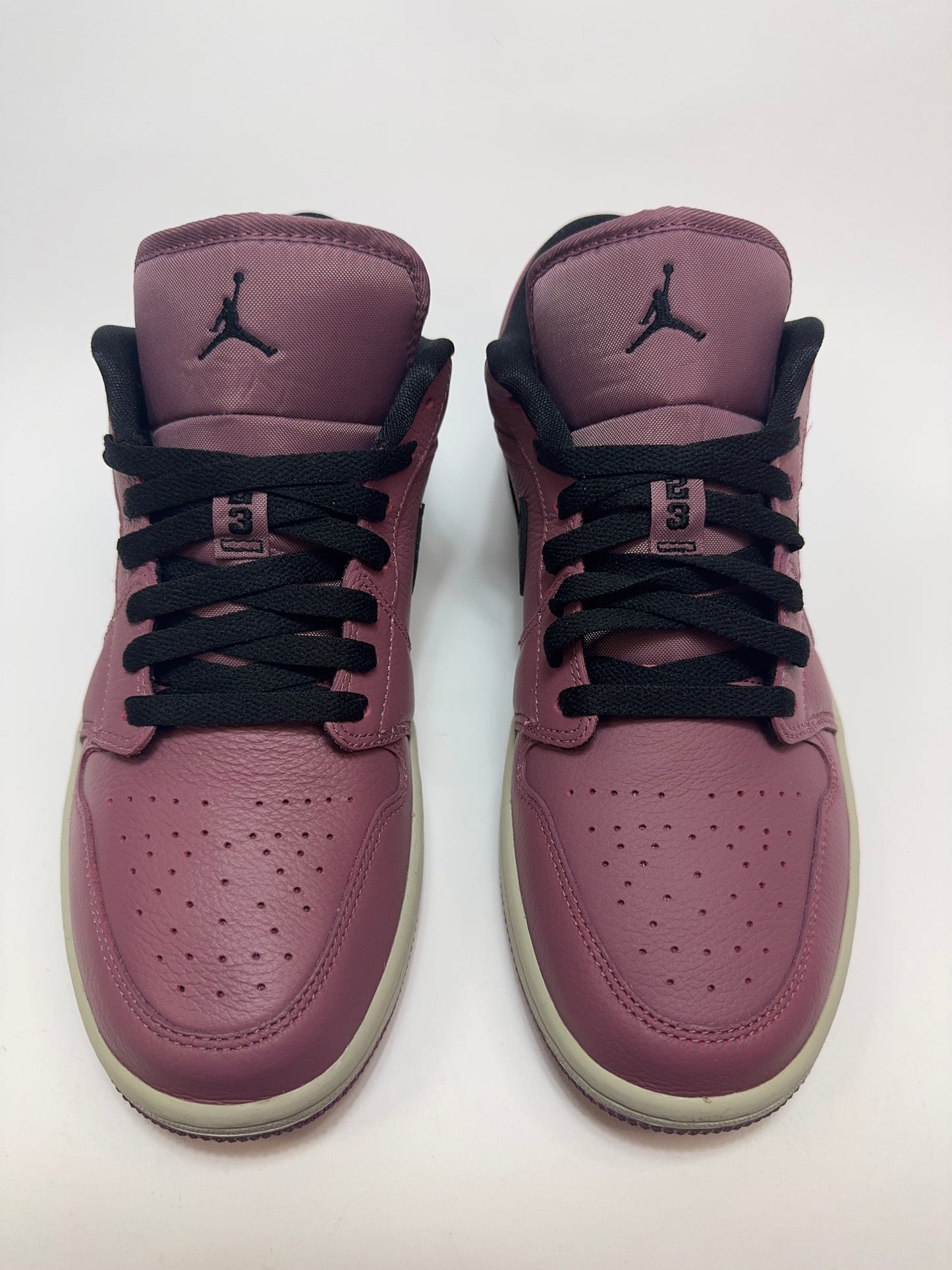 Jordan 1 Low "Mulberry"