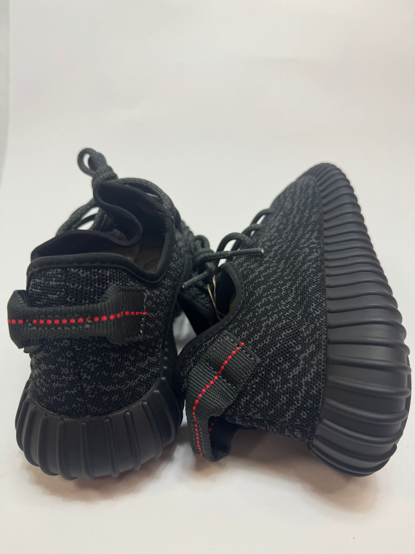 Adidas Yeezy Boost 350 "Pirate Black" (2023)