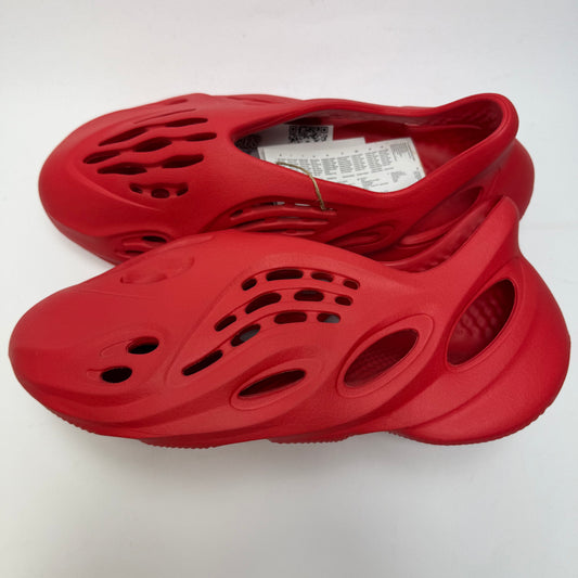 Adidas Yeezy Foam RNNR "Vermillion"