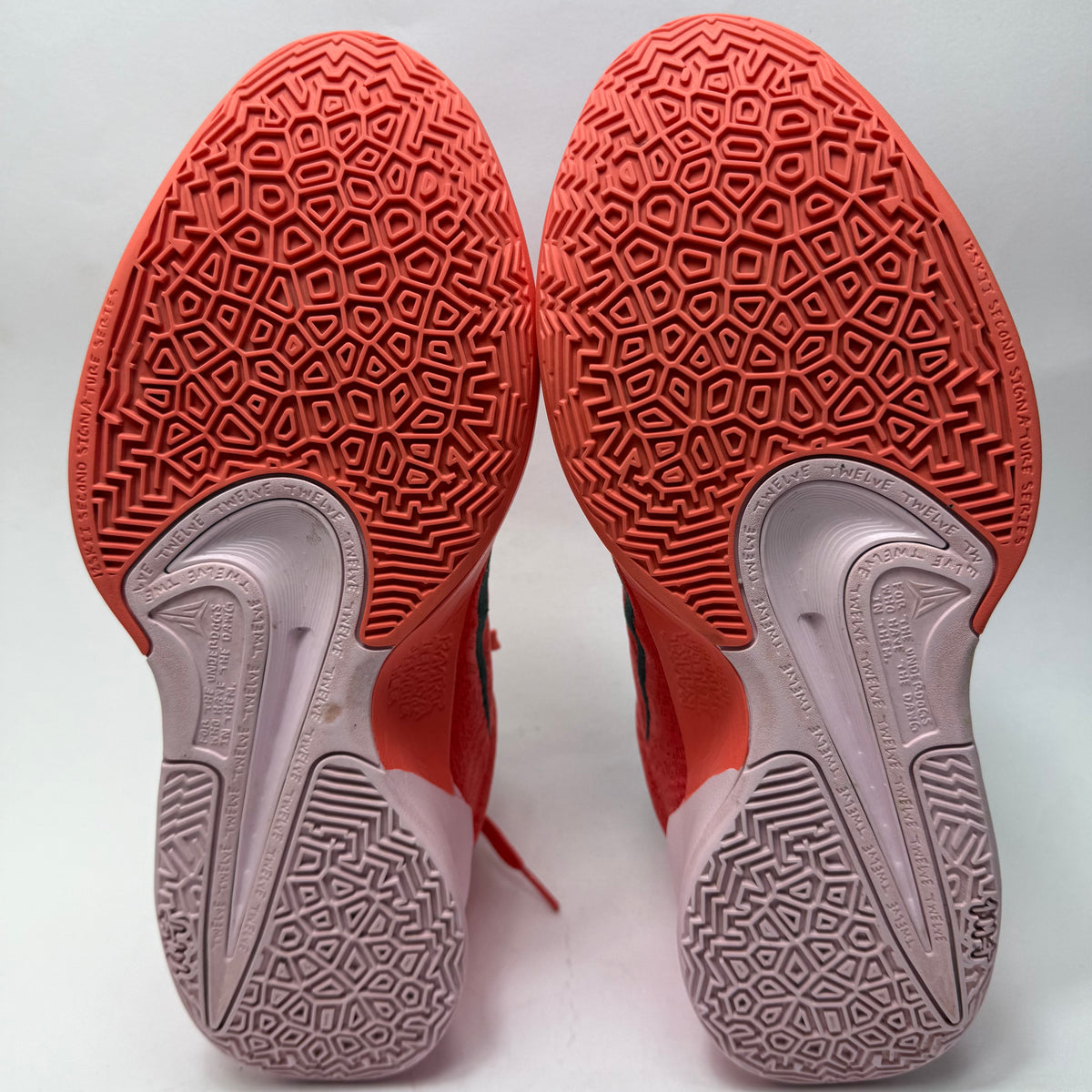 (Pre-Owned) Nike Ja 2 "Heart Eyes" – EU45 US11
