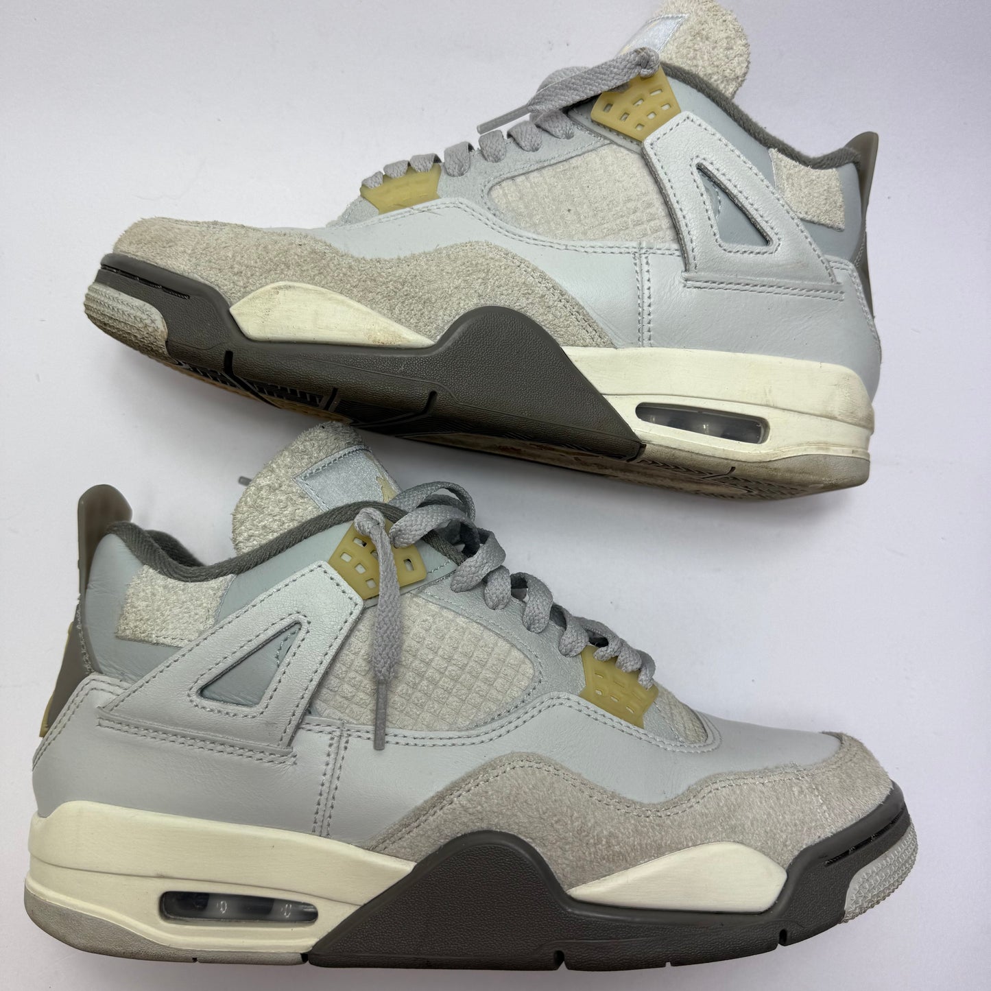 (Pre-Owned) Jordan 4 Retro SE "Craft Photon Dust" – EU42 US8.5 (no Box)