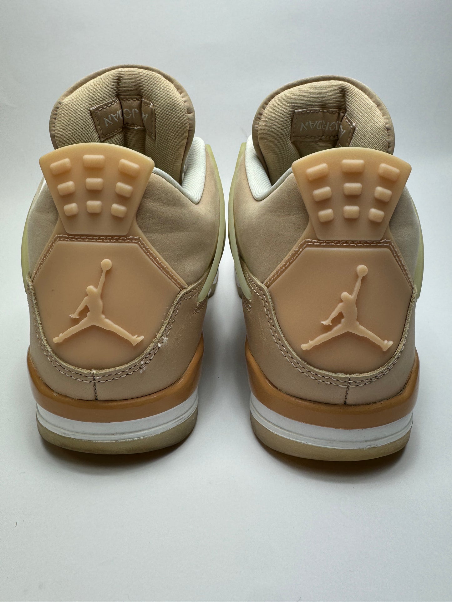 (USED) Jordan 4 Retro "Shimmer" EU38.5 US7.5W