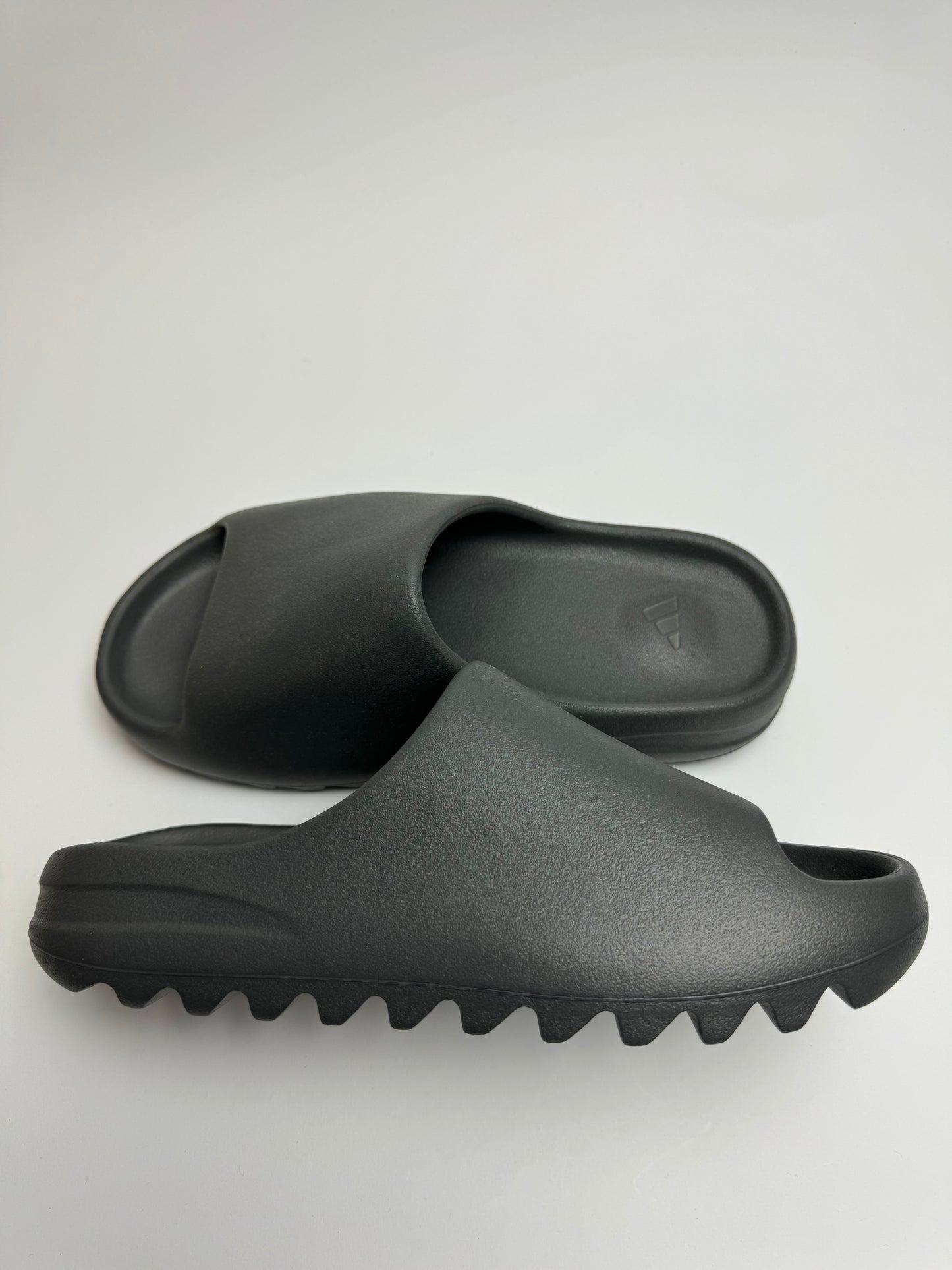 Yeezy Slide "Granite"