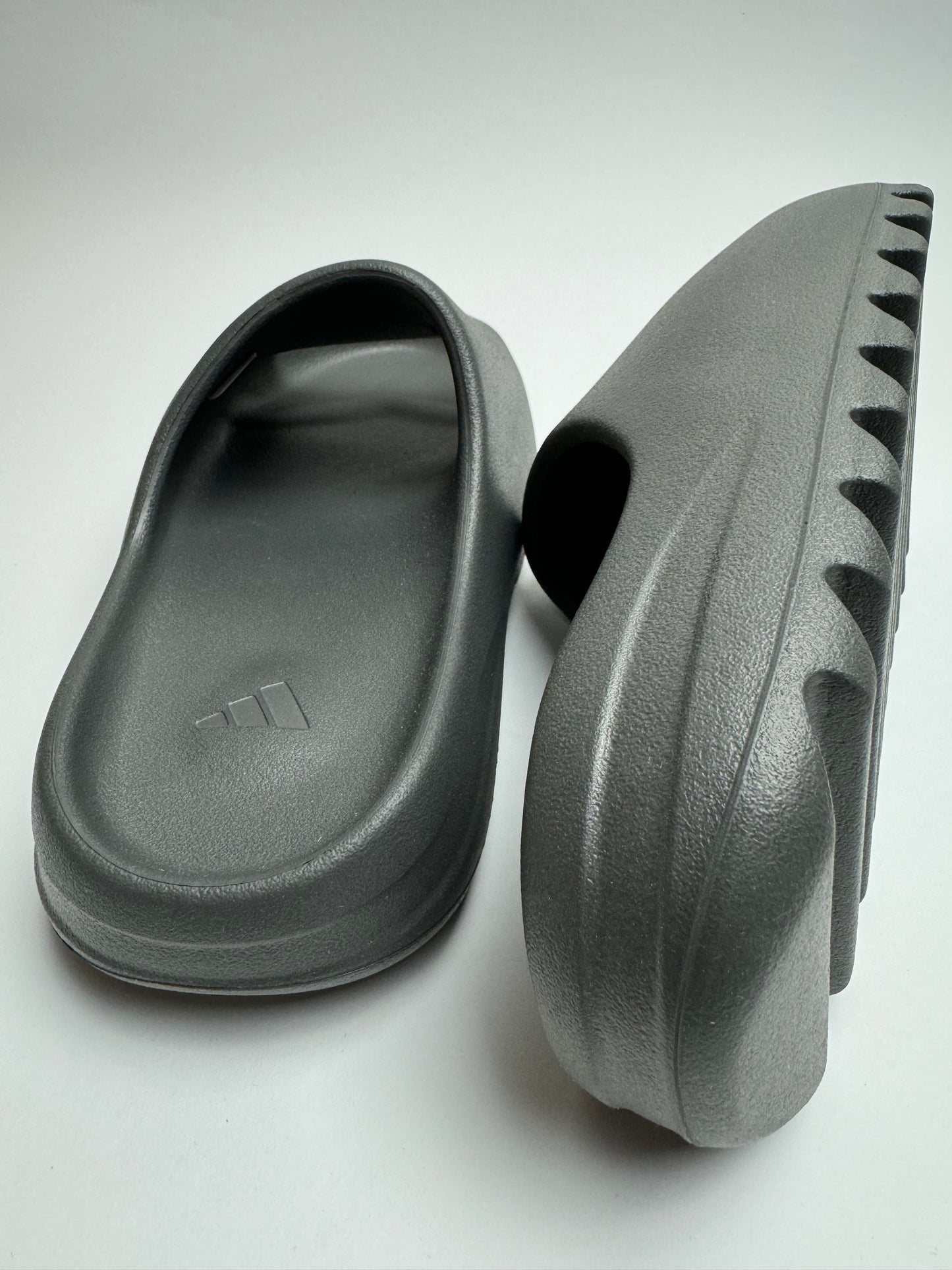 Yeezy Slide "Granite"