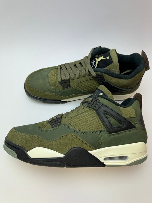 Air Jordan 4 Craft Medium Olive – rechte Seitenansicht mit Olive-Nubuck Upper und dunklen Suede-Overlays