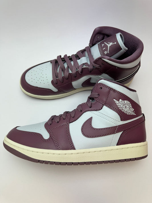 Air Jordan 1 Mid Sky „J Muave“