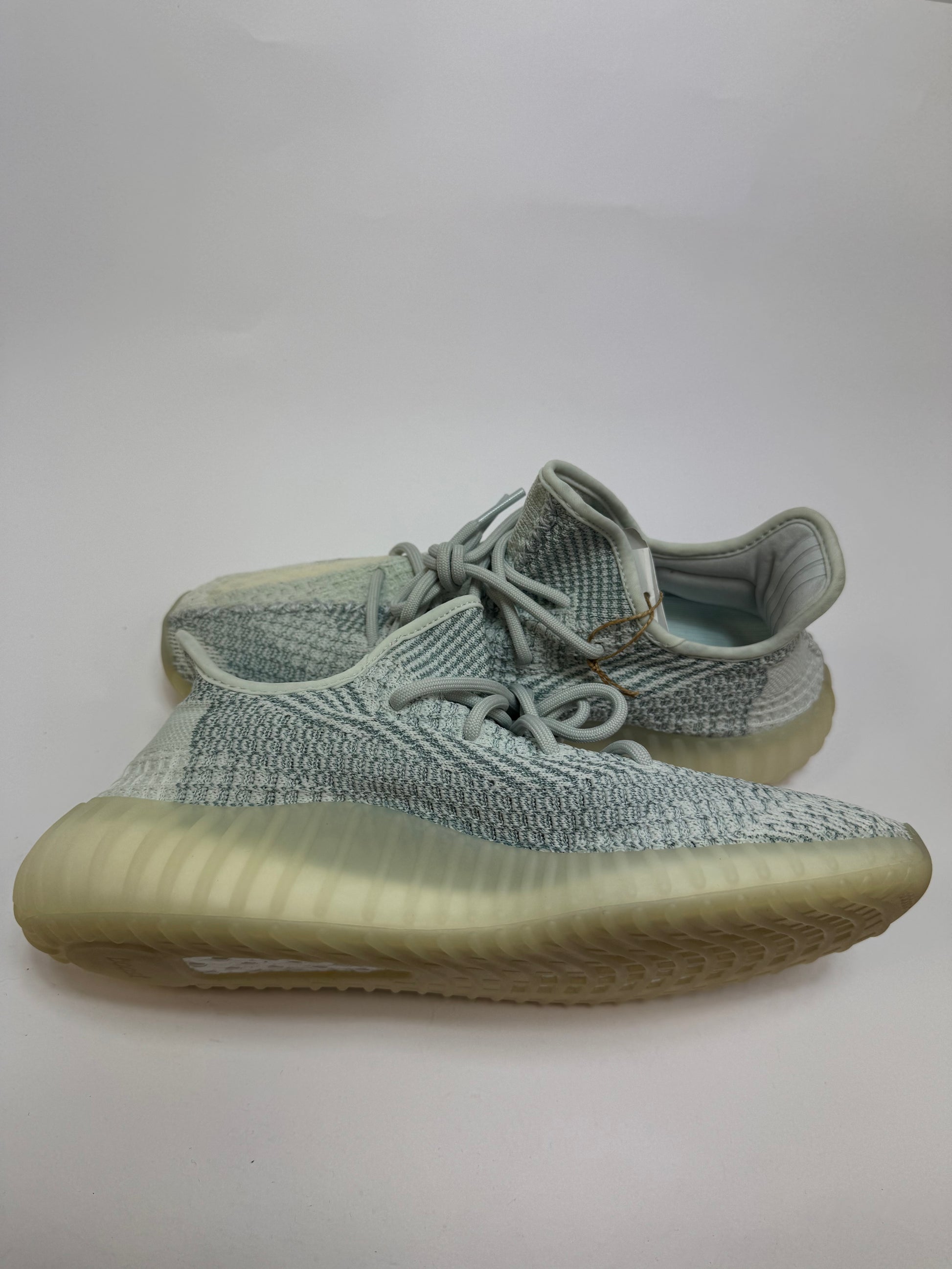 Innenansicht des Sneakers mit sockenähnlichem Sitz und komfortabler Boost-Dämpfung