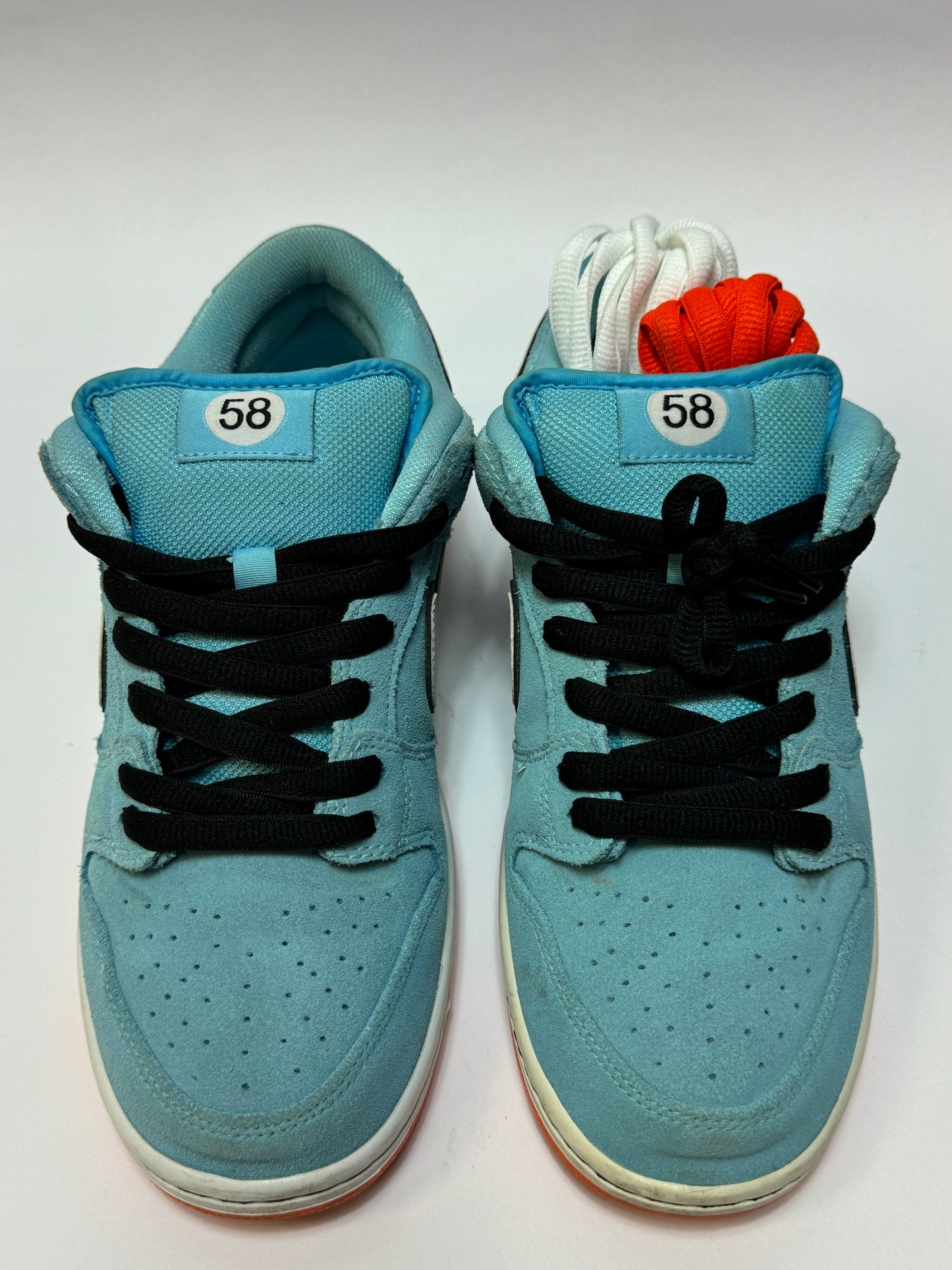 Nike SB Dunk Low Club 58 Gulf Obenansicht – Blick auf Rundhals & Farbblock-Design in Blau und Orange