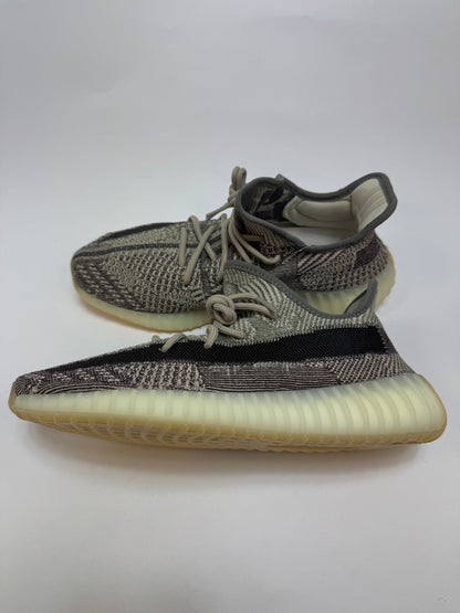 Yeezy Boost 350 V2 Zyon rechte Außenseite mit braun-tonigem Primeknit Upper